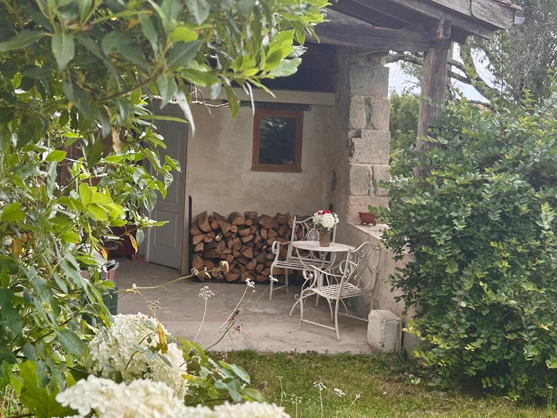 مبيت وإفطار Moncrabeau Pedauge المظهر الخارجي الصورة